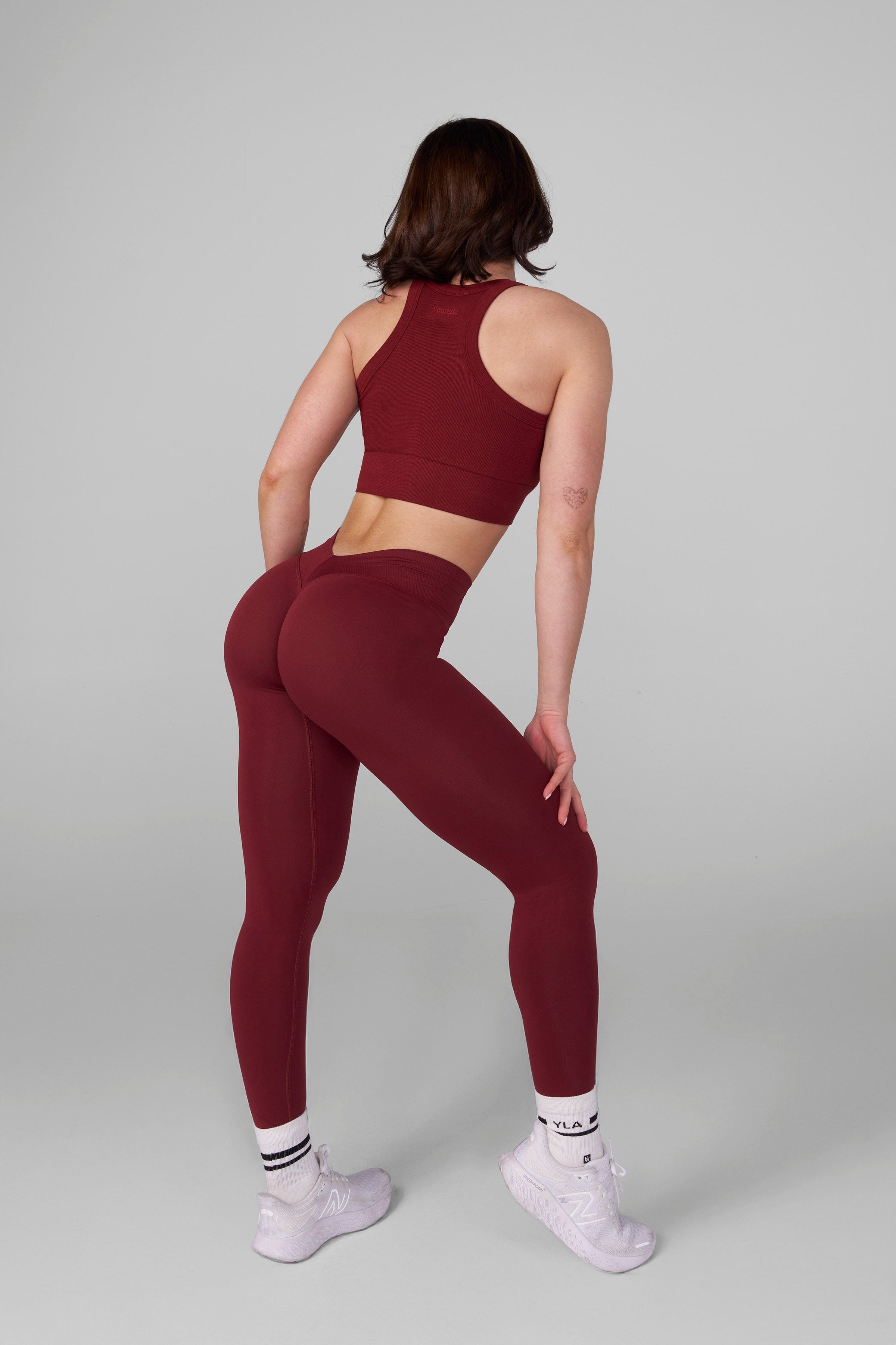 Lift Seamless Leggings front view on a woman, highlighting the sculpting fit