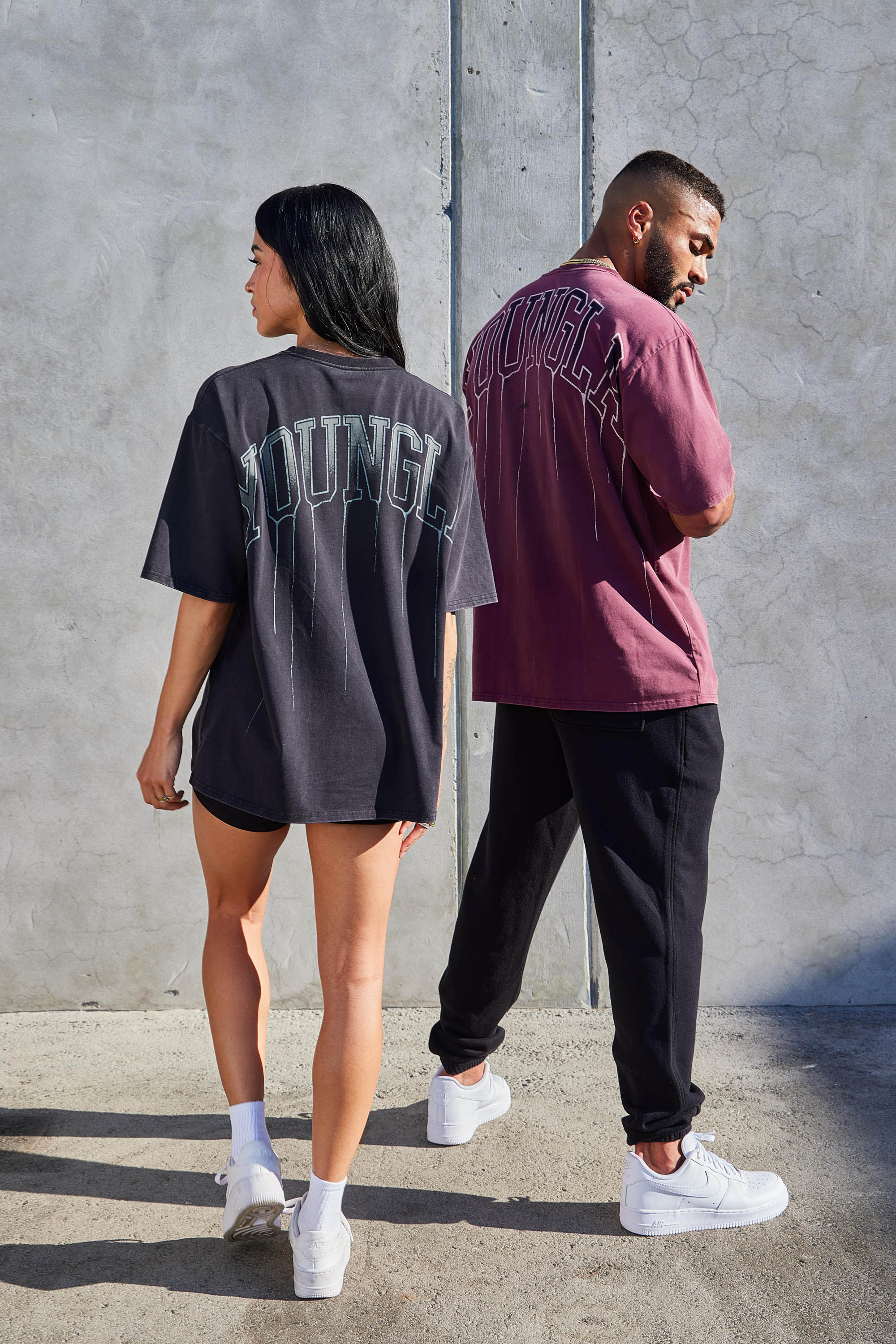Back detail of Drip Collection cotton t-shirt with logo