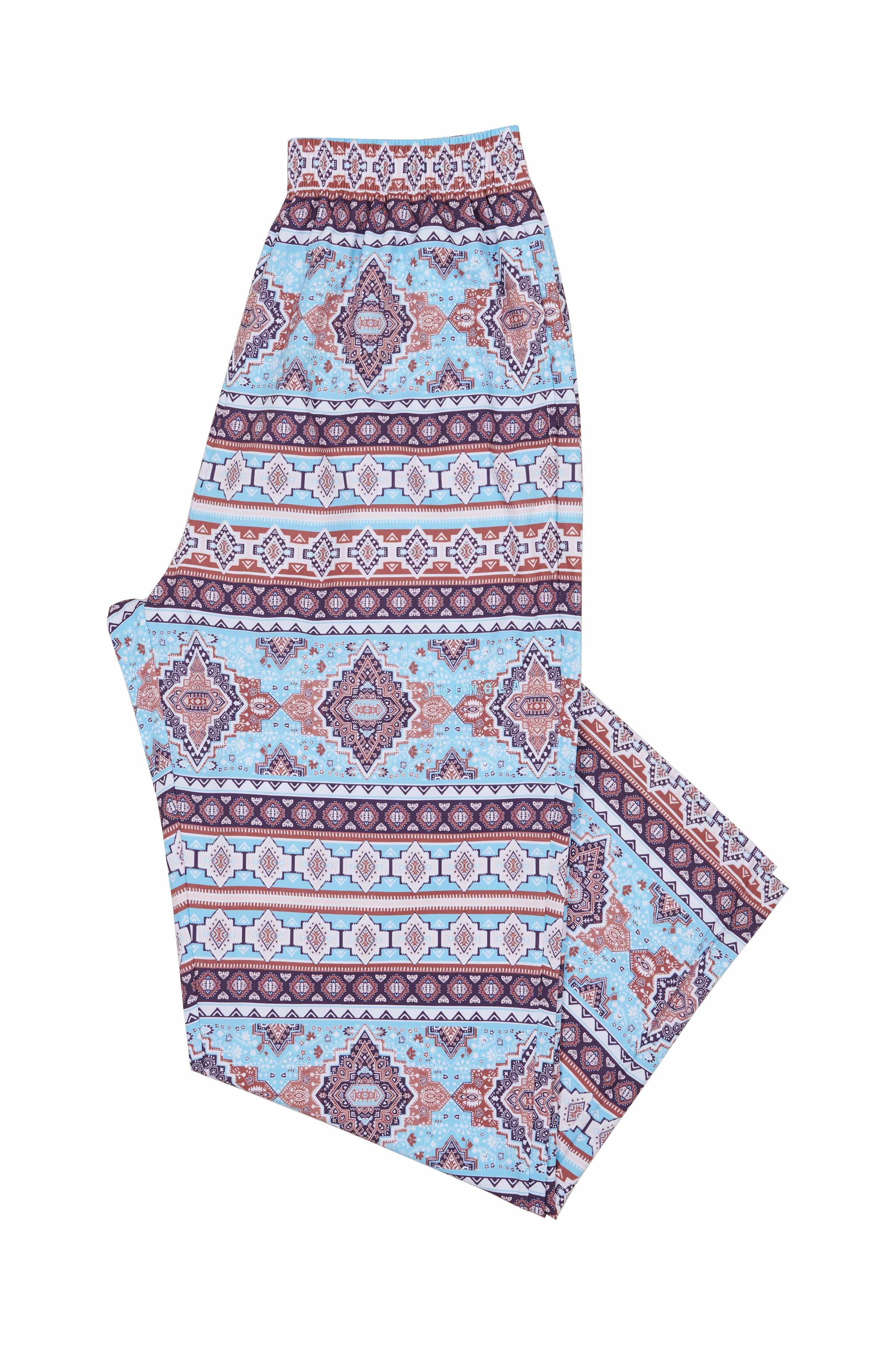 Side angle showing relaxed fit and patterned fabric for streetwear style