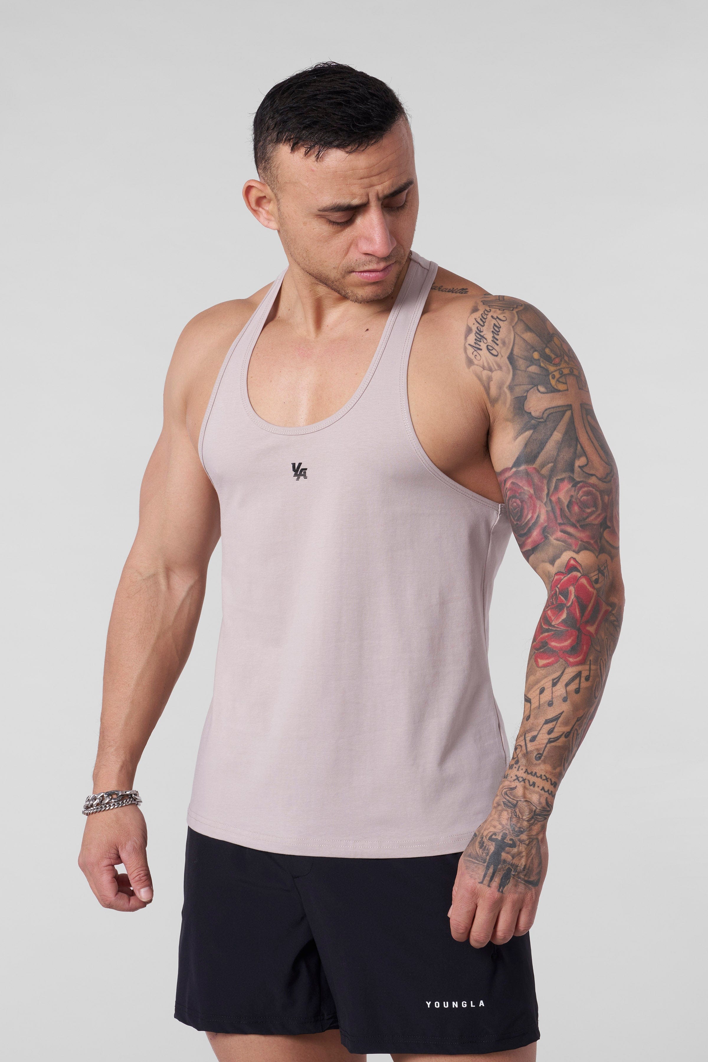 Close-up of the fitness stringer fabric and fit
