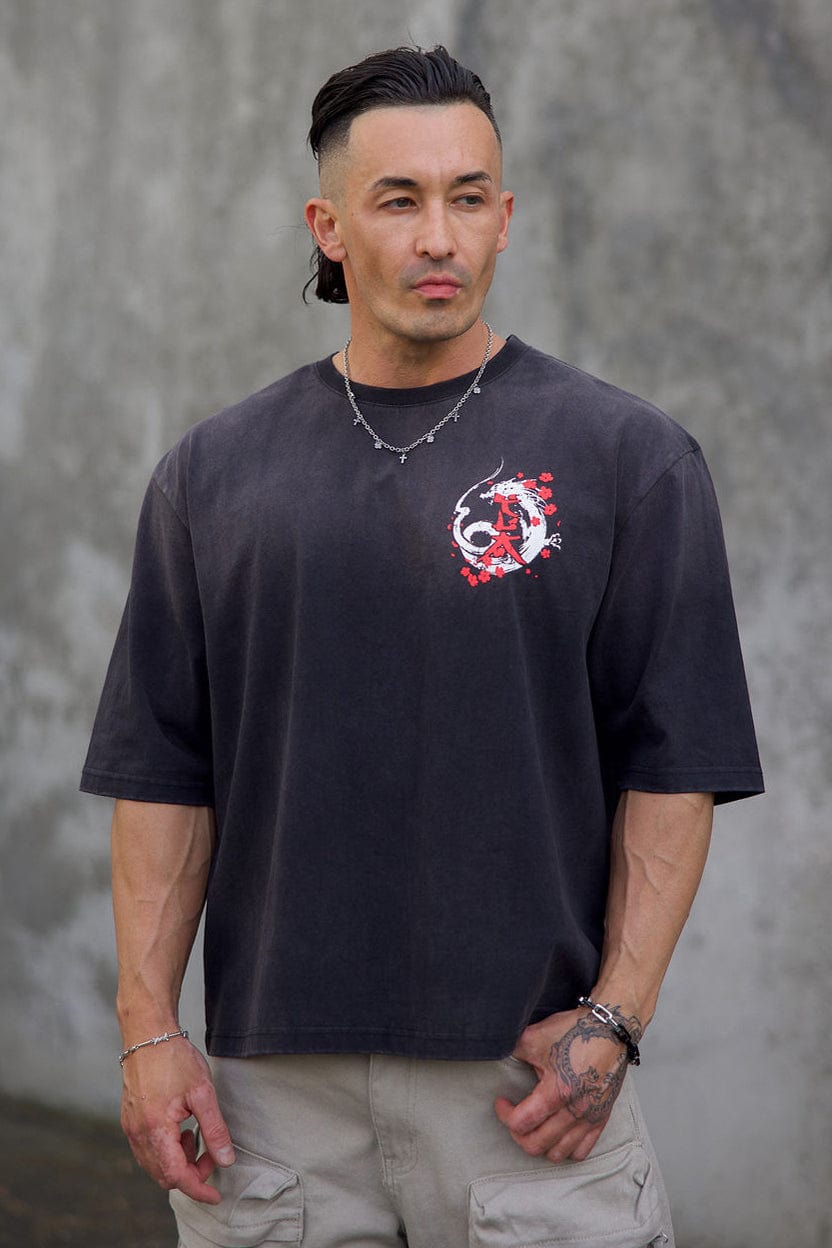 Closeup of heavyweight 300 GSM cotton t-shirts fabric and stitching around neckline