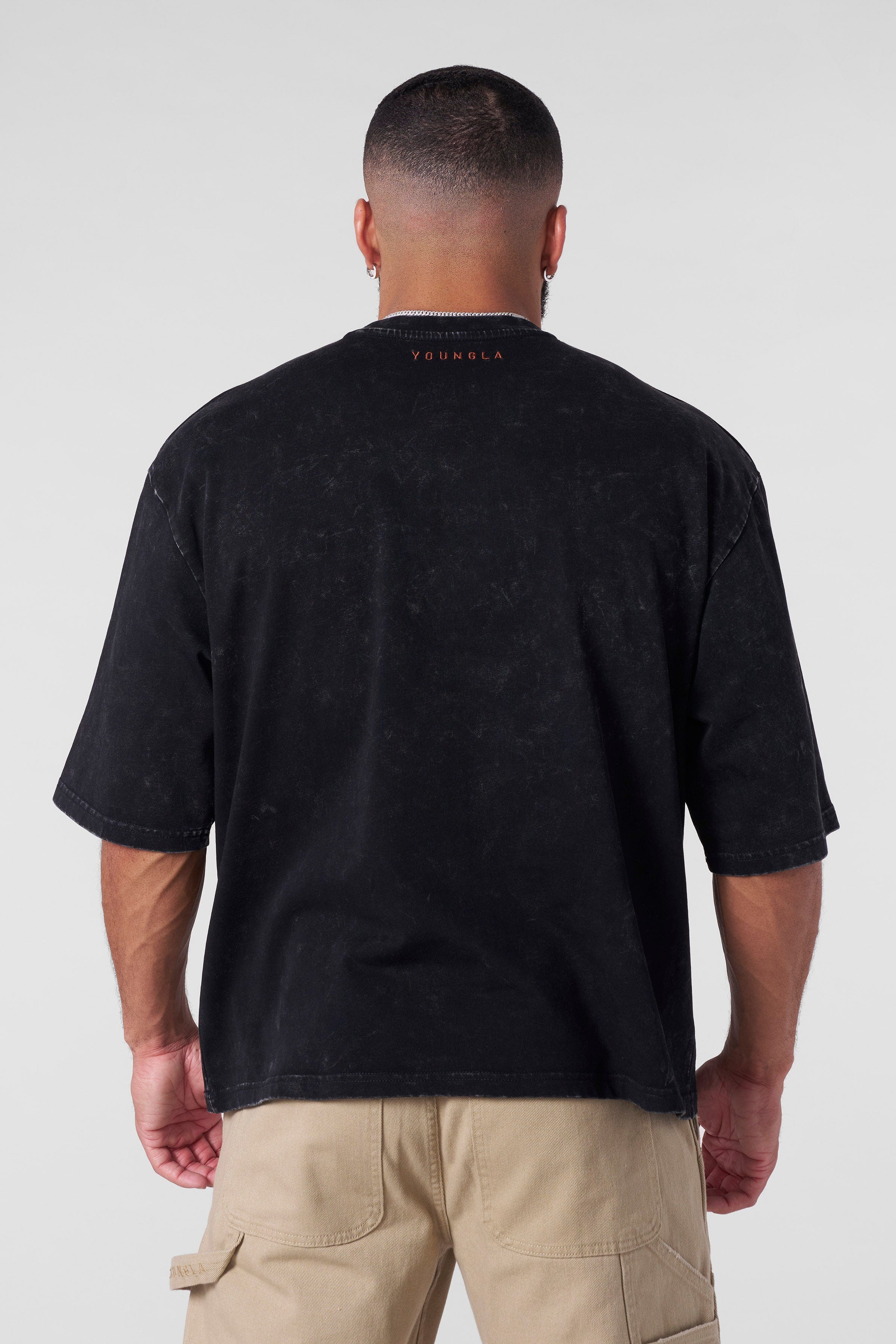 Front view of the vintage cowboy embroidered graphic tee.