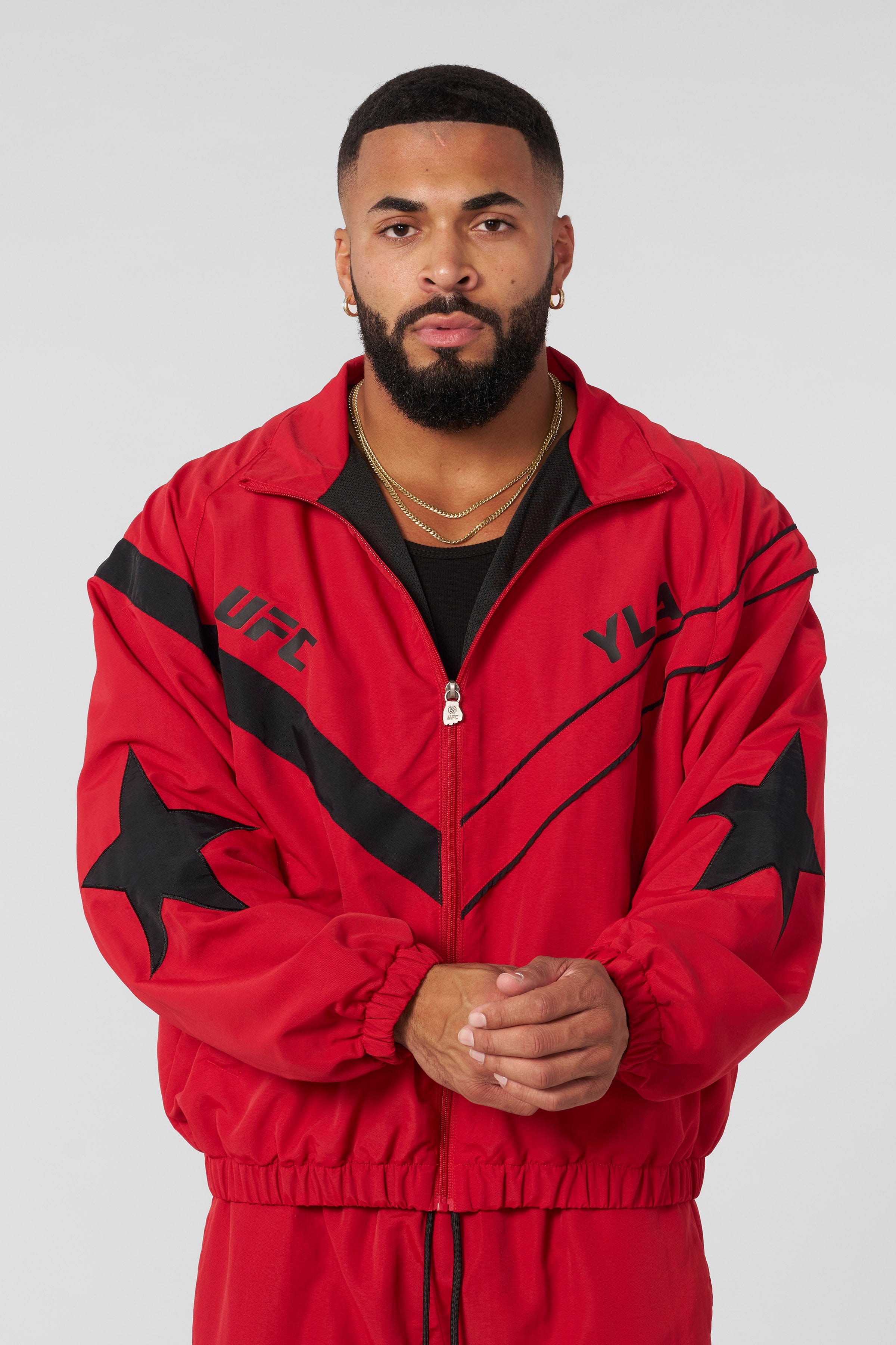 Front view of the UFC™ vintage tracksuit jacket for men, showcasing its sleek design.