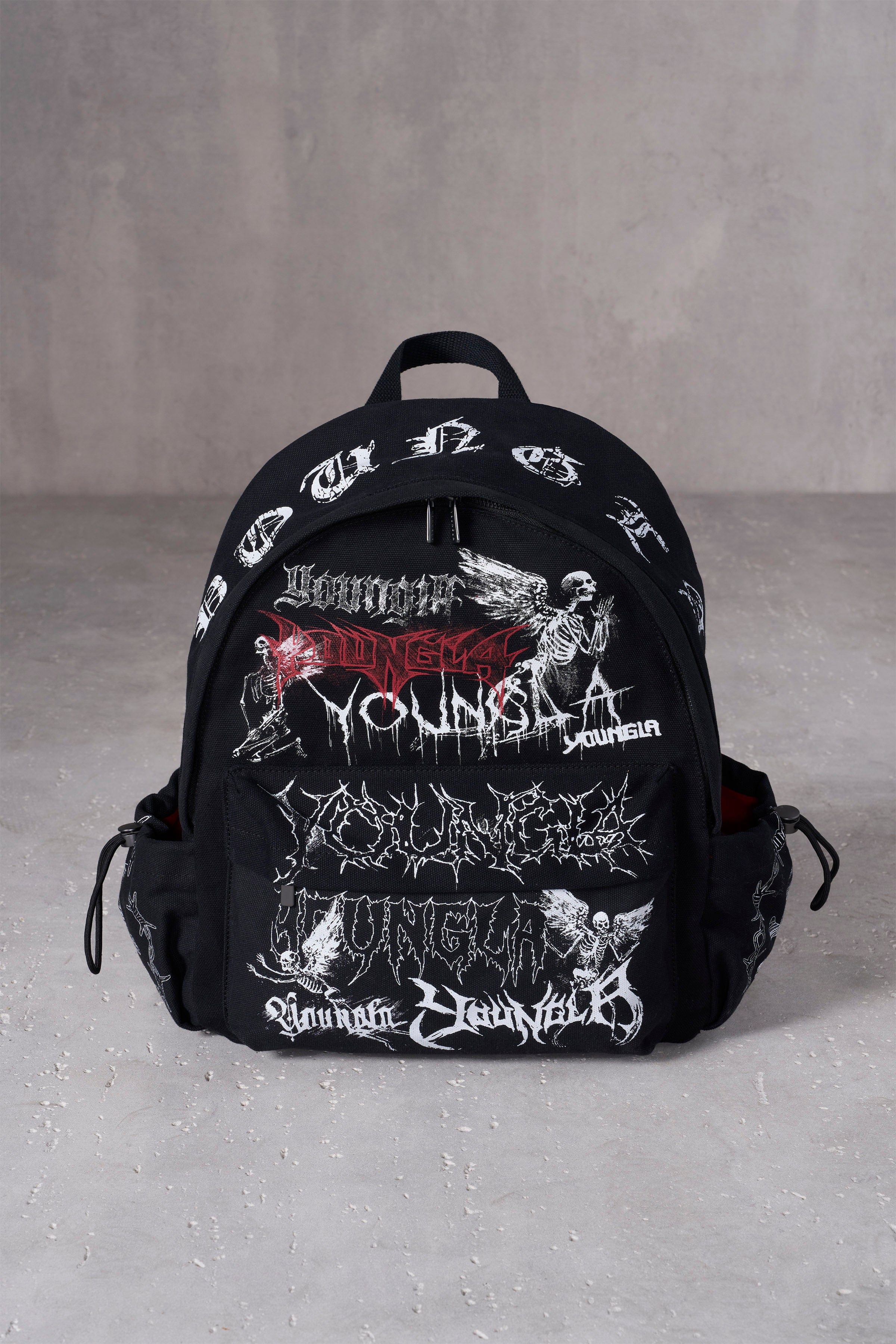 Front view of retro canvas backpack with laptop sleeve