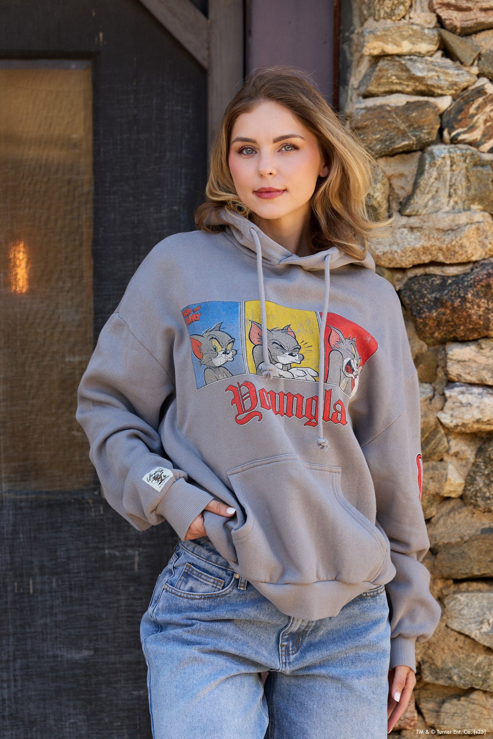 Detailed view of the ultra-soft washed fabric of the oversized hoodie for men