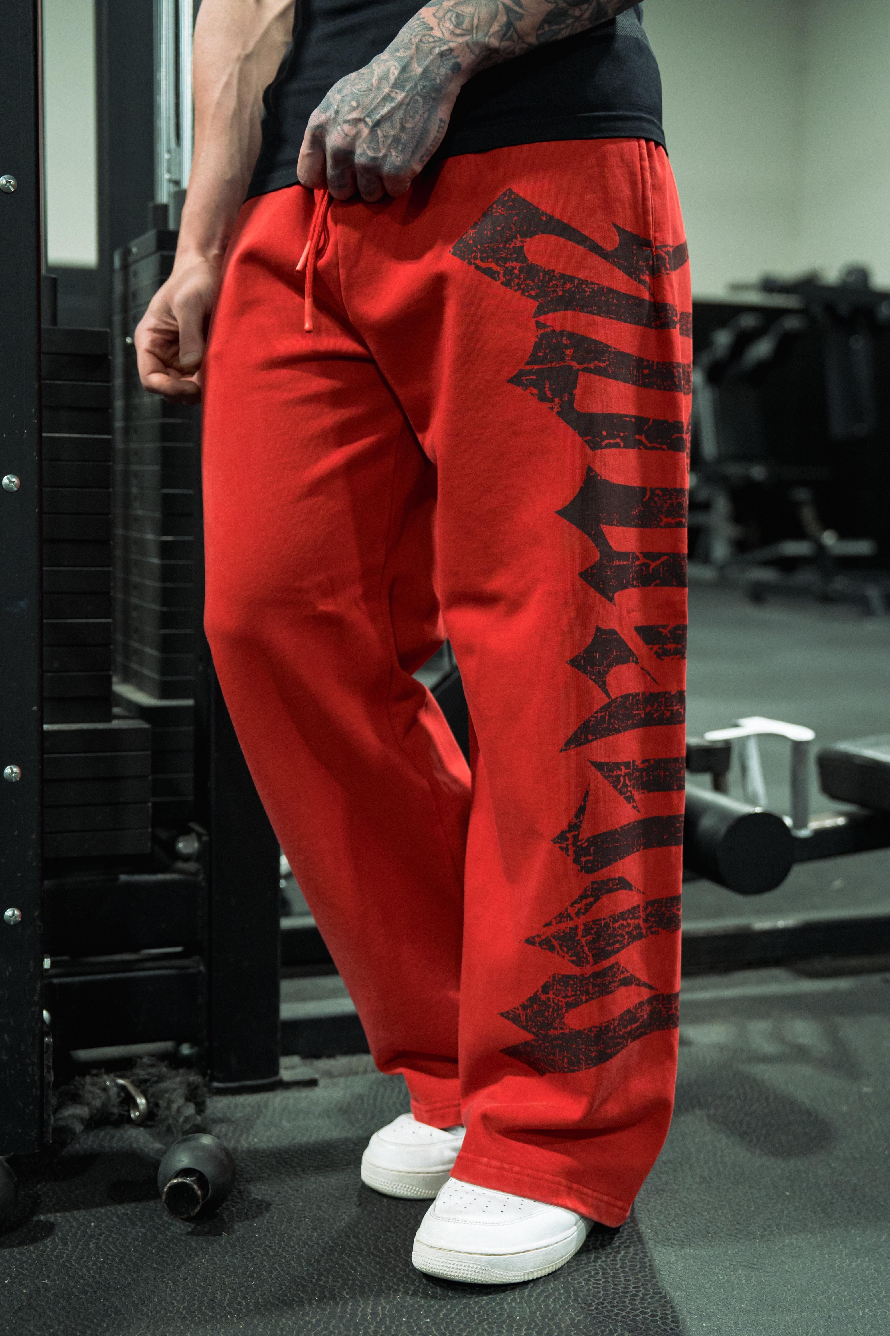 Side view showing loose fit and tapered leg for casual streetwear