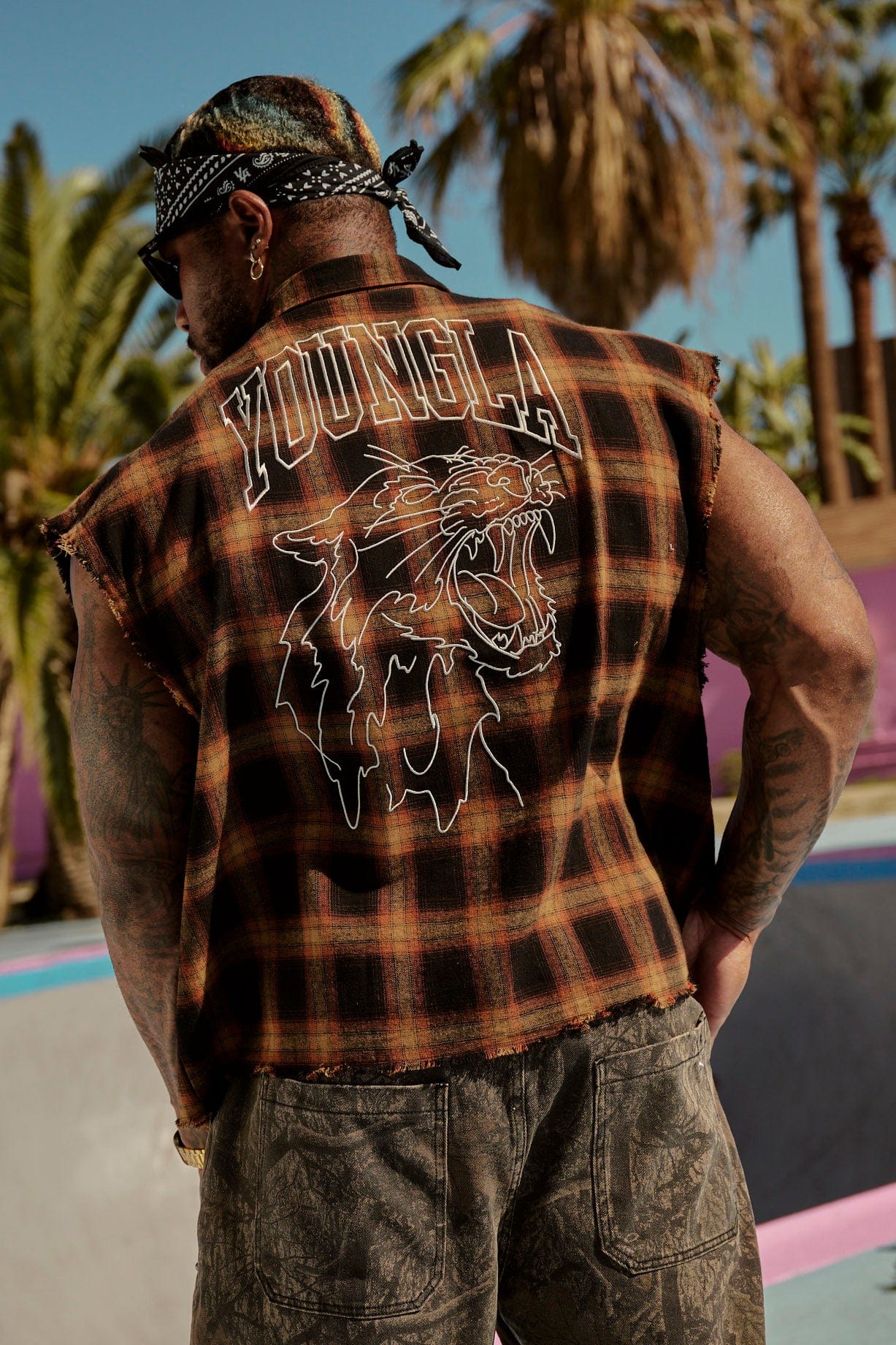 Close-up of the raw-cut sleeves of the flannel shirt jacket