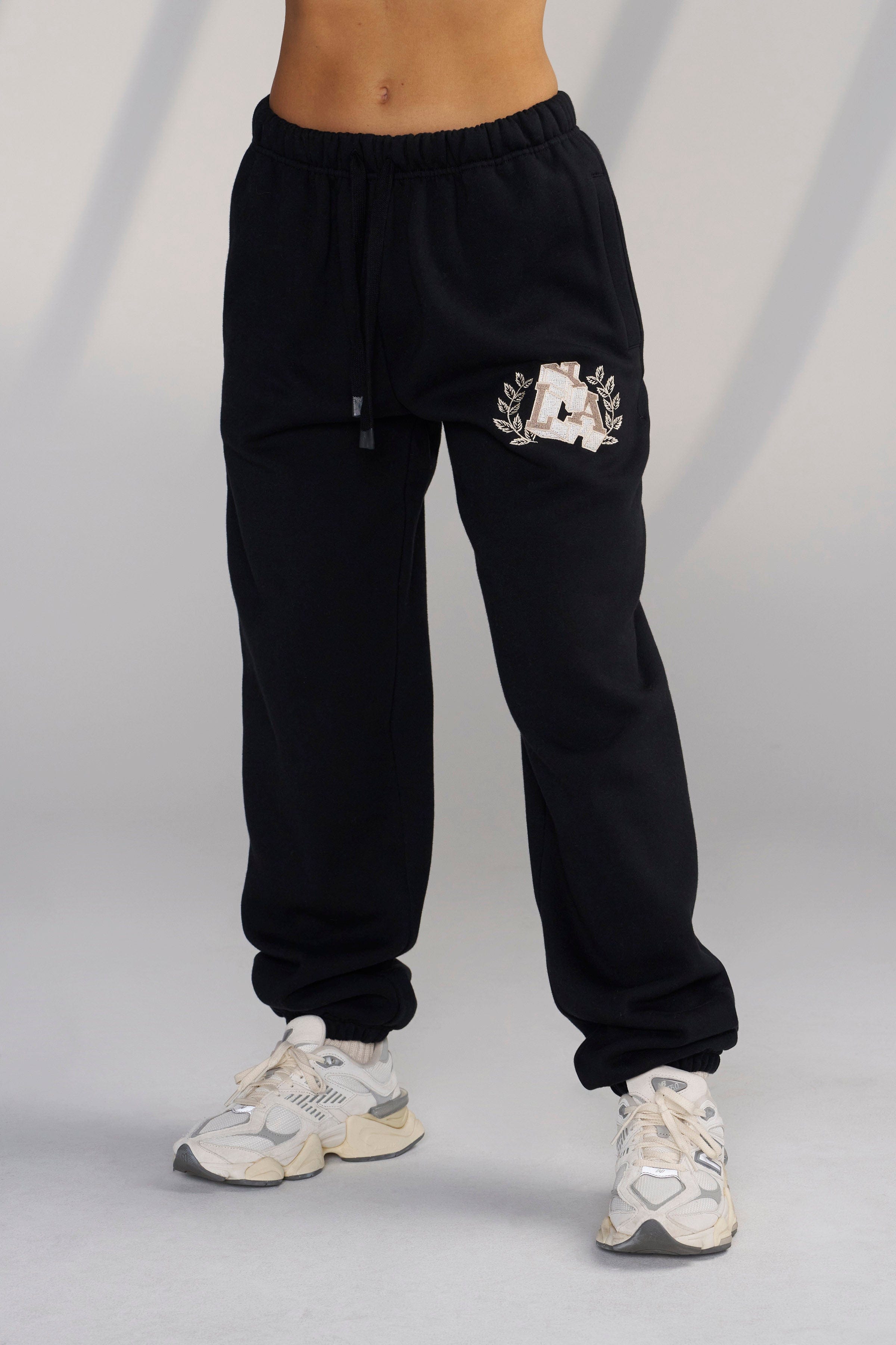 Close-up of Teddy joggers fabric showing soft fleece texture, ideal for casual wear