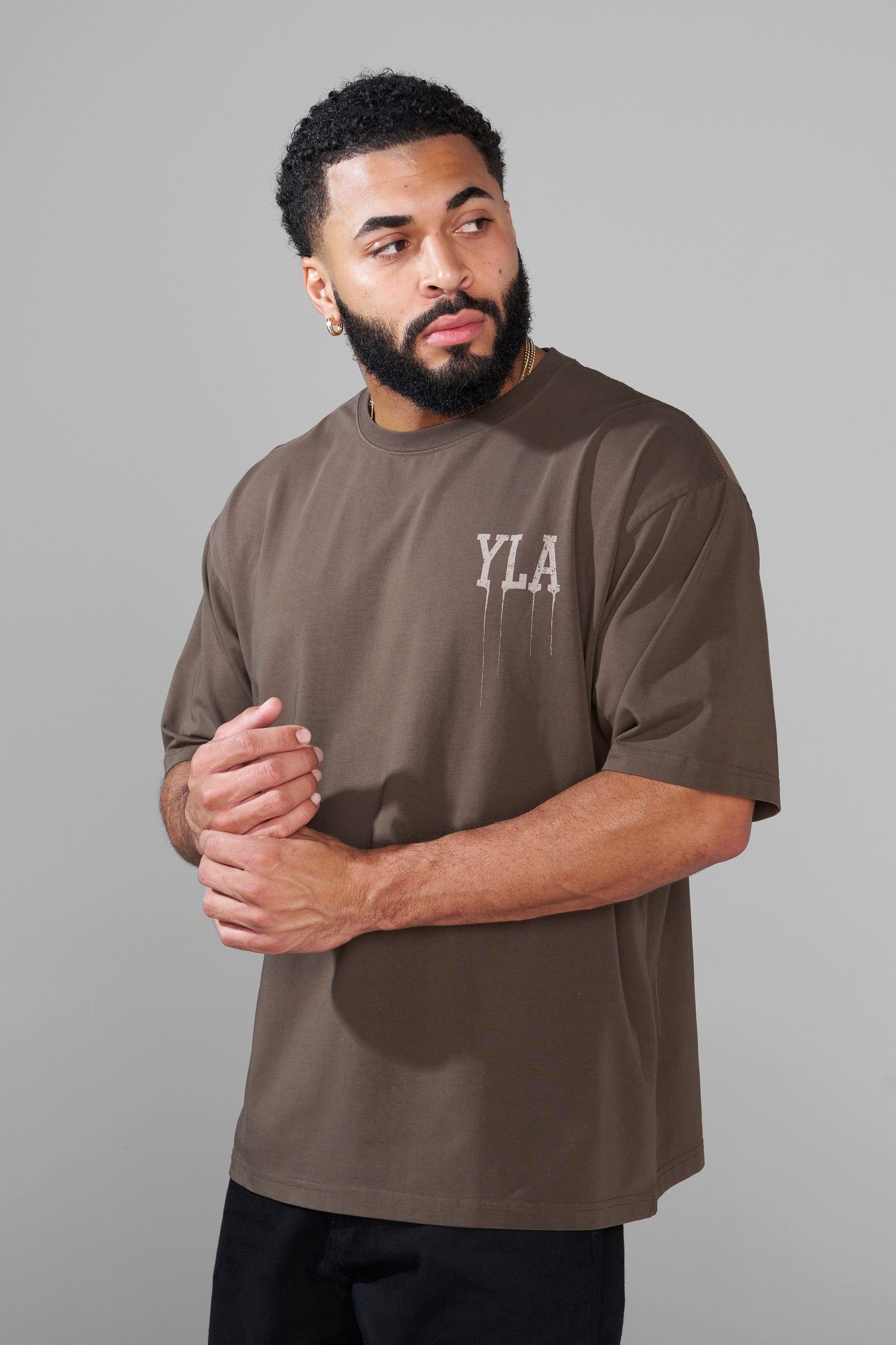 Back detail of Drip Collection cotton t-shirt with logo