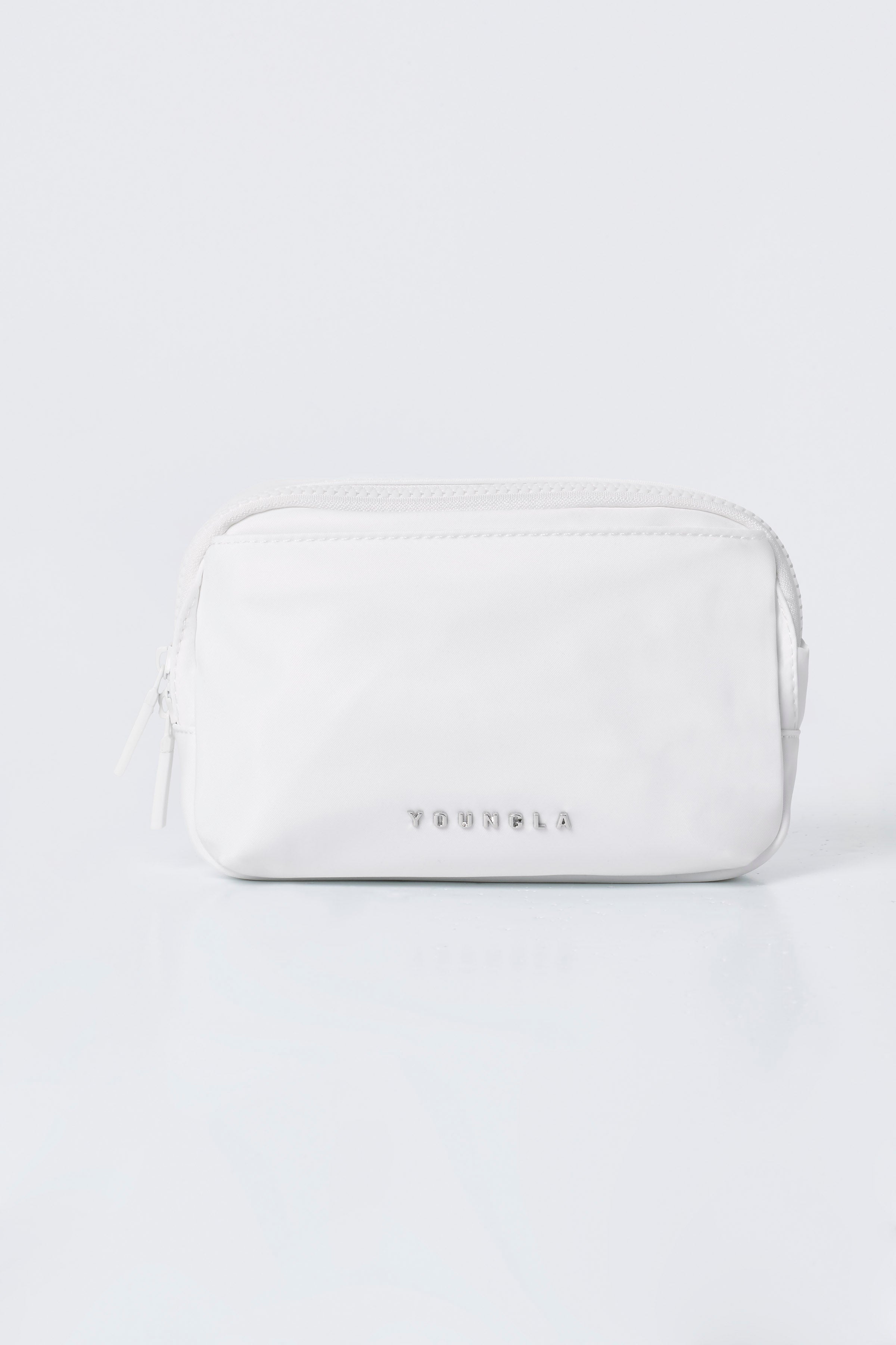 Front view of the essential nylon fanny pack with adjustable strap
